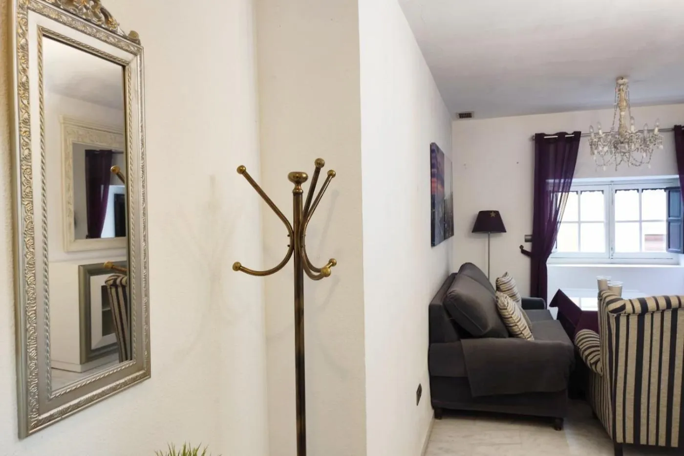 Bohemian Apartment Seville 0*,