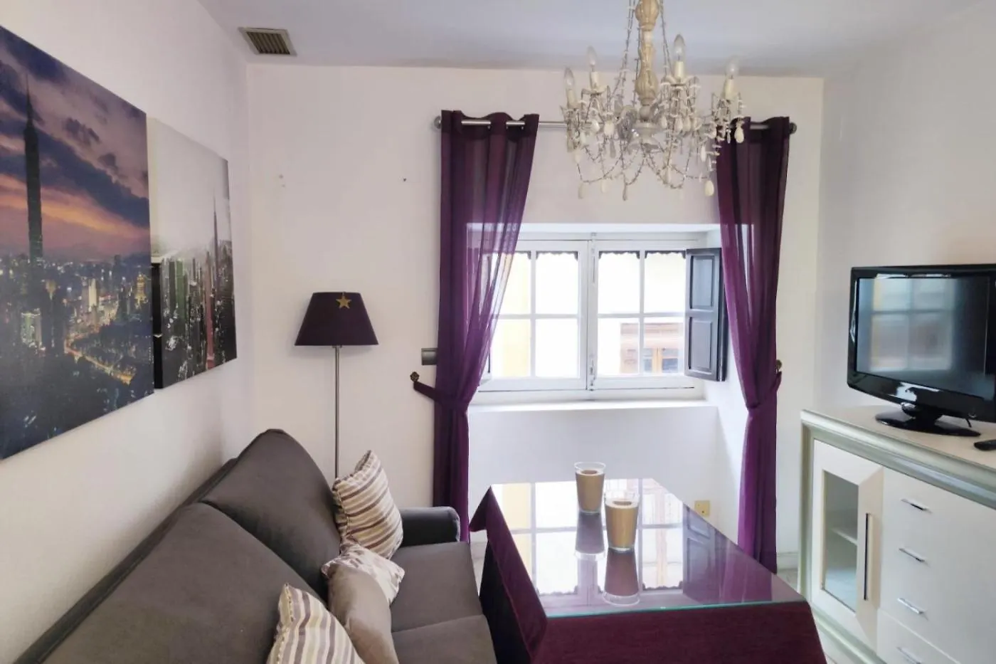 Bohemian Apartment Seville Spain